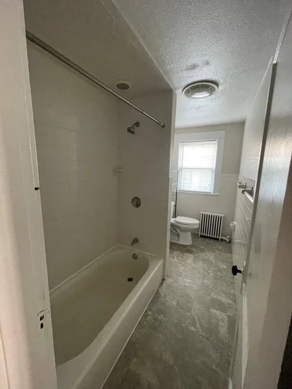 3 bed, 1 bath apartment for rent at 18 Sheafe St Unit 2, Chestnut Hill — photo 7 of 10