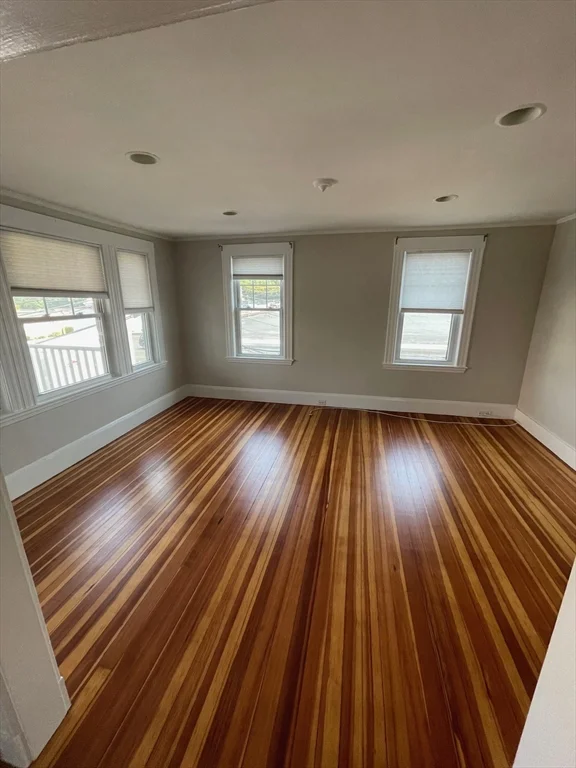 3 bed, 1 bath apartment for rent at 18 Sheafe St Unit 2, Chestnut Hill — photo 4 of 10