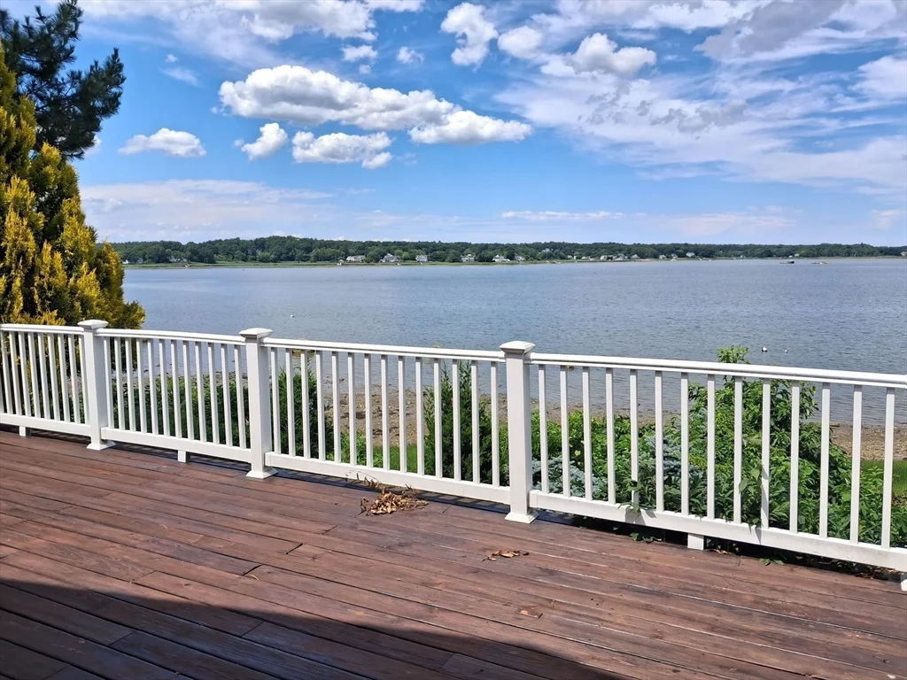 2 bed, 1 bath apartment for rent at 18 Shore Dr, Kingston — photo 1 of 13