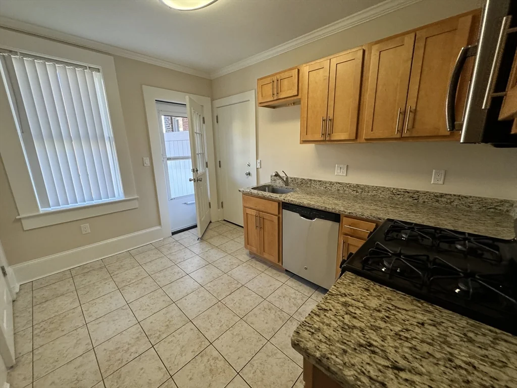 2 bed, 1 bath apartment for rent at 18 Short St Unit 3, Corey Hill — photo 7 of 14