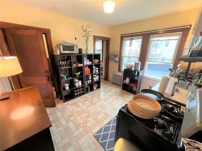 2 bed, 1 bath apartment for rent at 18 Silvey Pl Unit 2, Spring Hill — photo 3 of 21