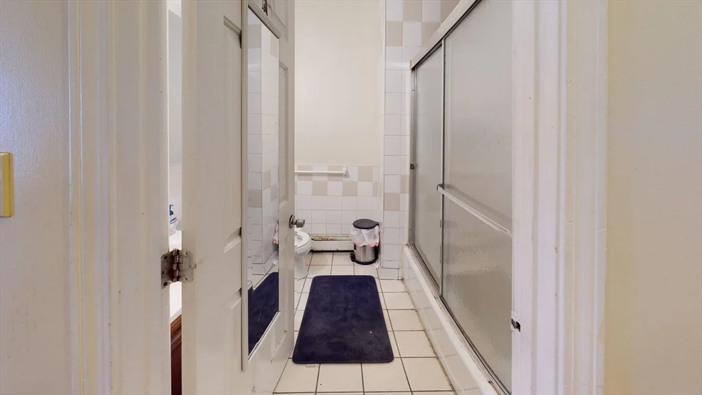 3 bed, 1 bath apartment for rent at 18 South Huntington Ave Unit 2, Jamaica Plain — photo 9 of 10