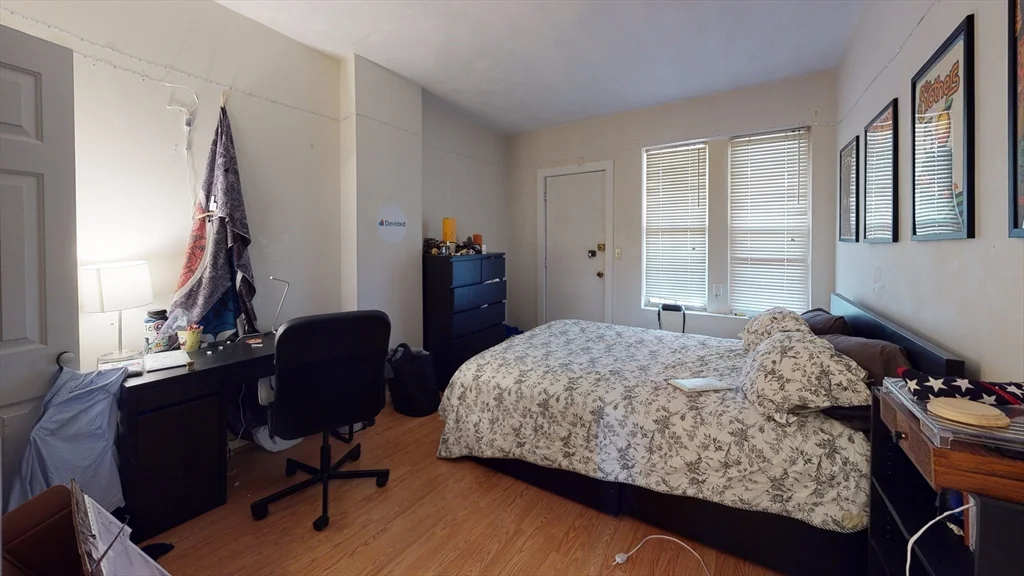 3 bed, 1 bath apartment for rent at 18 South Huntington Ave Unit 3, Jamaica Plain — photo 3 of 10
