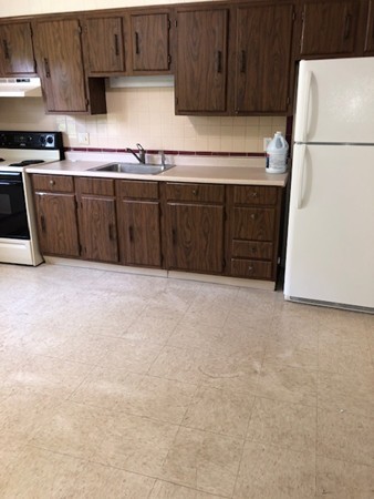 1 bed, 1 bath apartment for rent at 18 Spaulding St Unit B, Townsend — photo 2 of 8