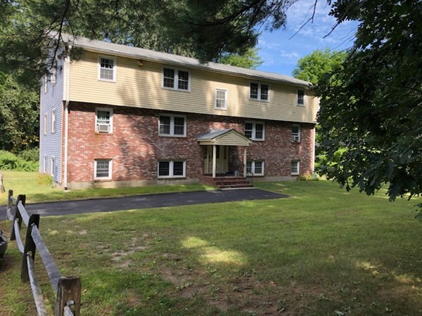 1 bed, 1 bath apartment for rent at 18 Spaulding St Unit B, Townsend