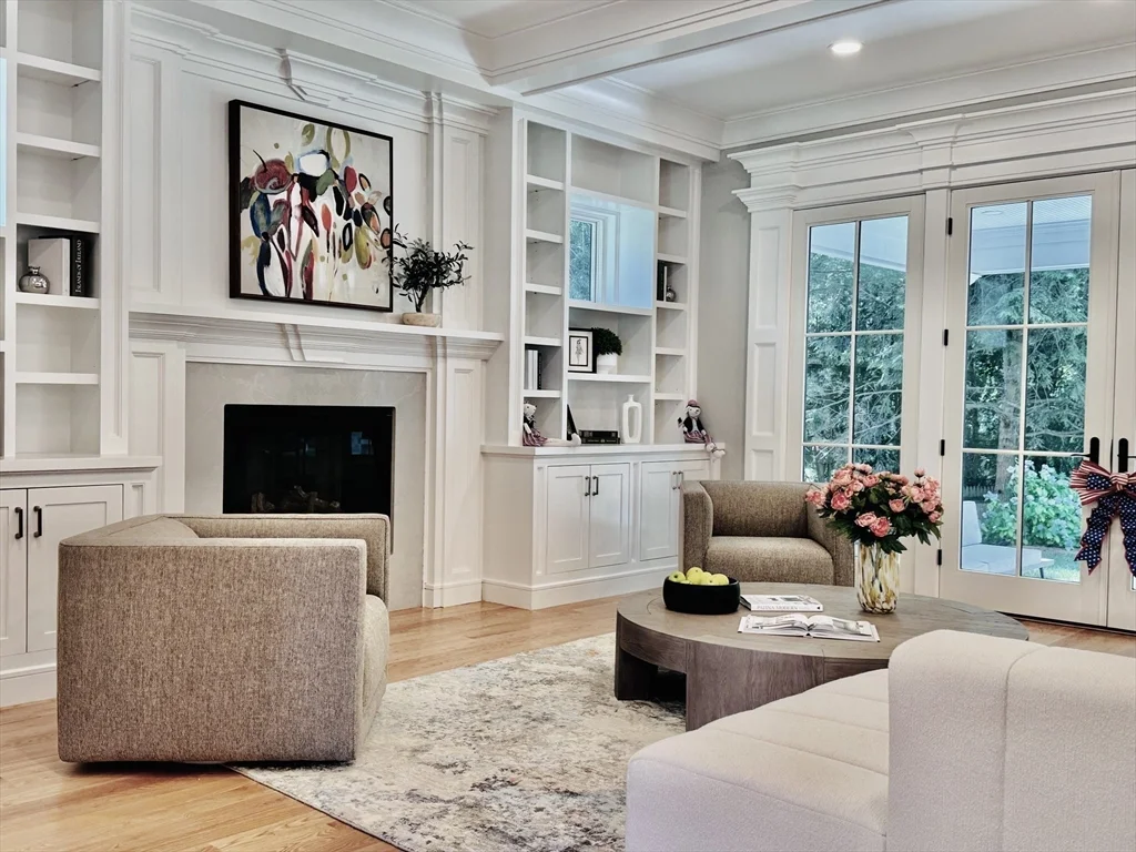 6 bed, 4+ bath apartment for rent at 18 Sprague Rd, Wellesley Hills — photo 14 of 28