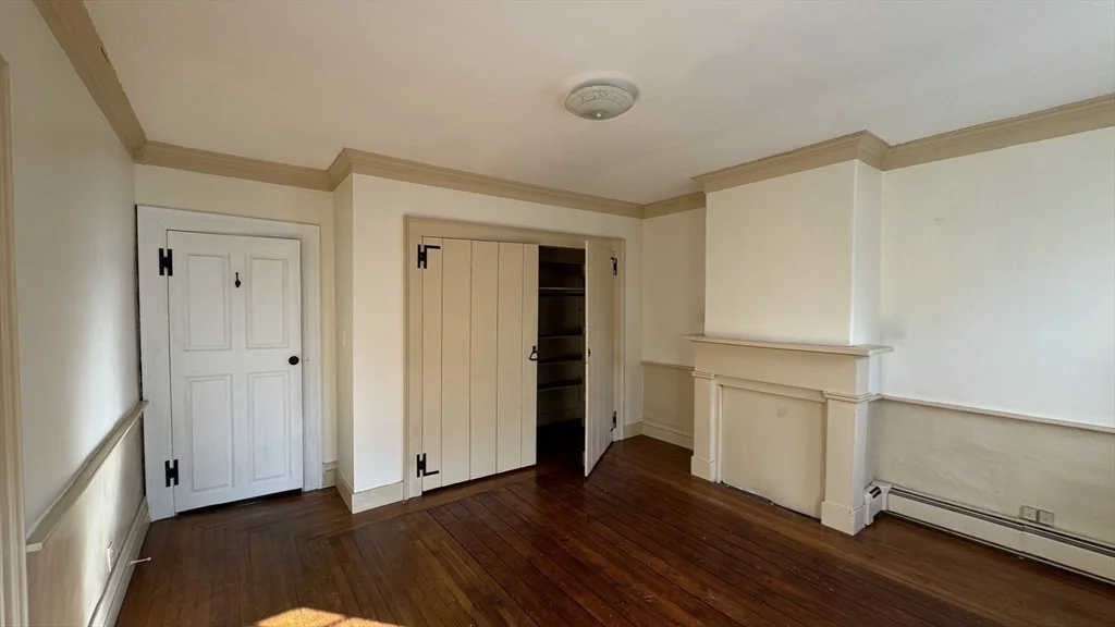 2 bed, 1 bath apartment for rent at 18 State St Unit 1, Old Town — photo 12 of 16