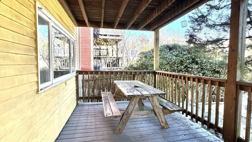 2 bed, 1 bath apartment for rent at 18 State St Unit 1, Old Town — photo 15 of 16