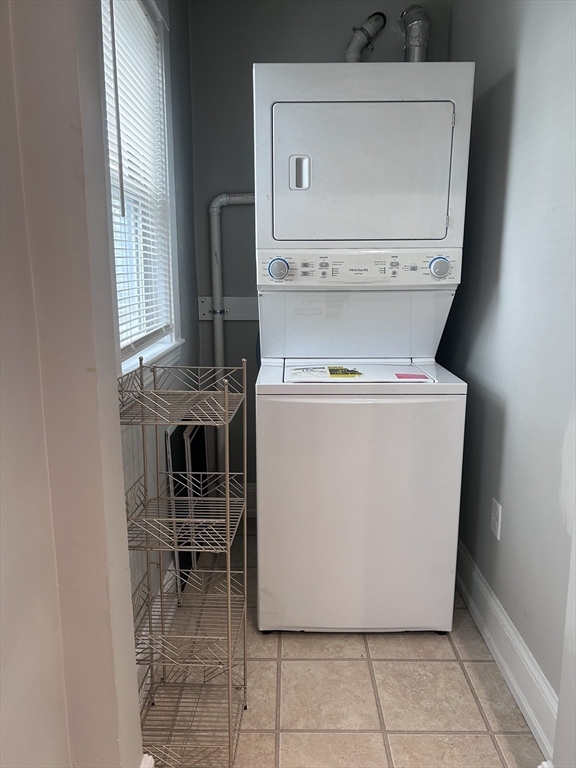 2 bed, 1 bath apartment for rent at 18 Stellman Rd Unit 1, Roslindale — photo 7 of 8
