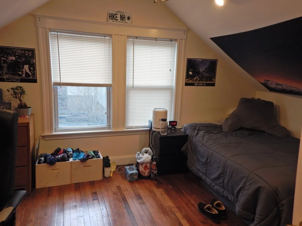 6 bed, 2 bath apartment for rent at 18 Stockwell St Unit 18, Mission Hill — photo 12 of 13