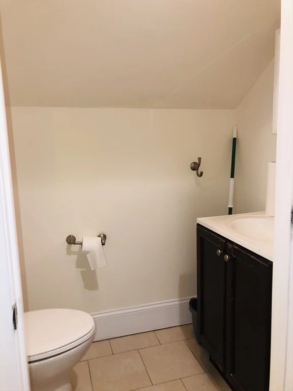 6 bed, 2 bath apartment for rent at 18 Stockwell St Unit 18, Mission Hill — photo 9 of 13