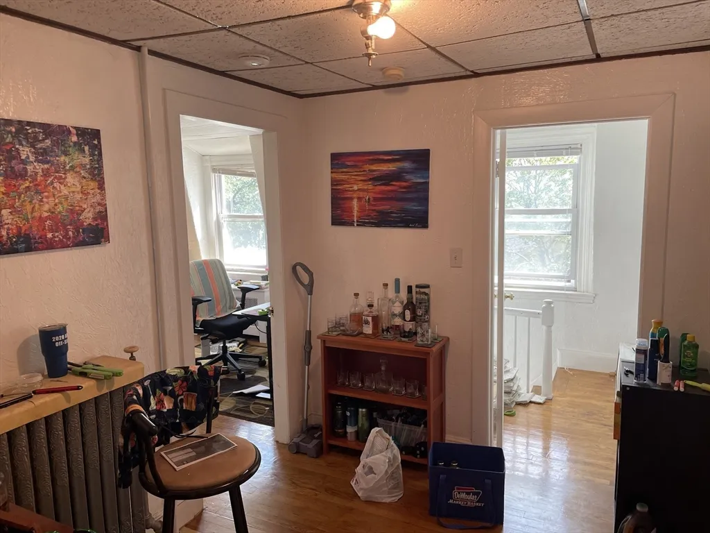 2 bed, 1 bath apartment for rent at 18 Summit Ave Unit 5, Prospect Hill — photo 13 of 15