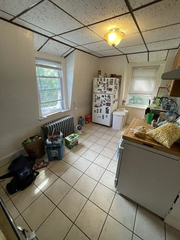 2 bed, 1 bath apartment for rent at 18 Summit Ave Unit 5, Prospect Hill — photo 3 of 15