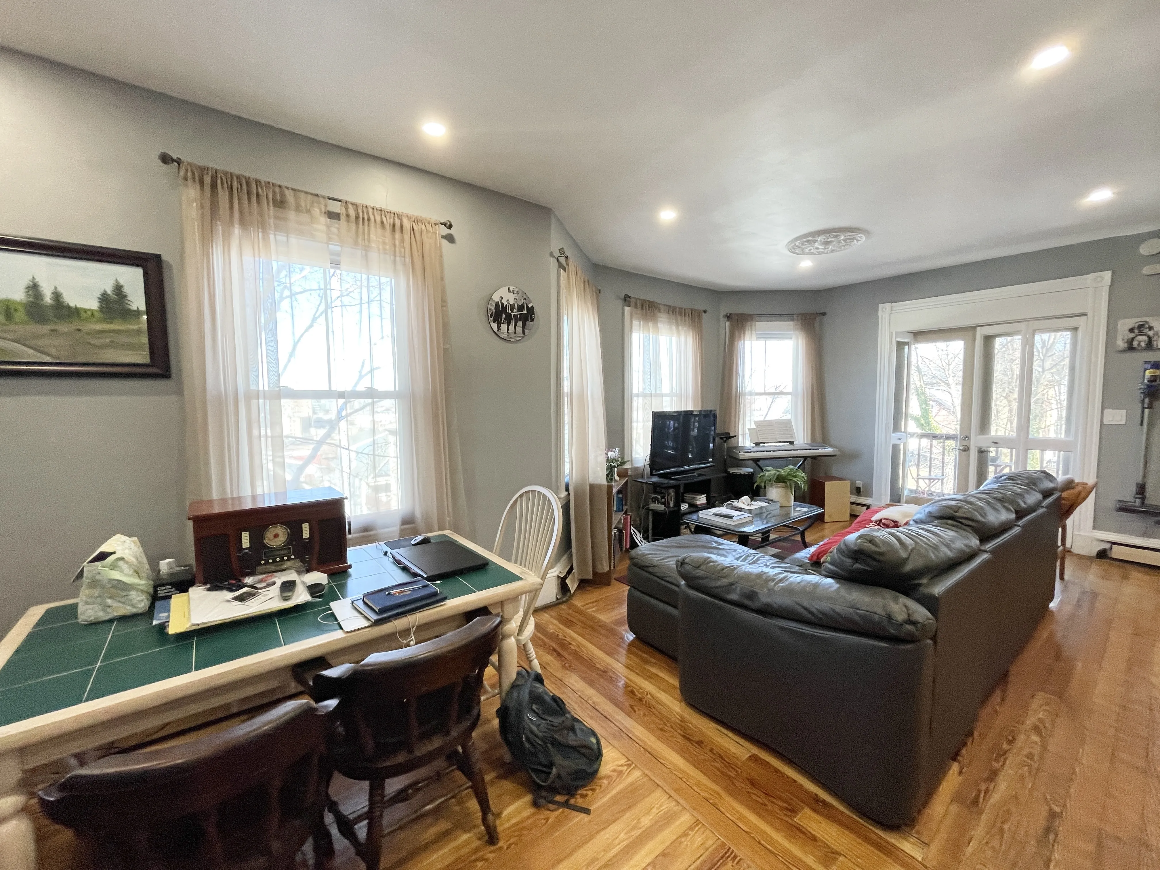 4 bed, 1 bath apartment for rent at 18 Sunset St Unit 3, Mission Hill — photo 22 of 26