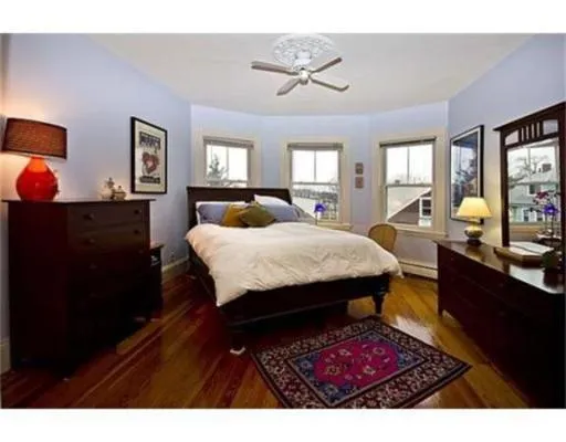 4 bed, 1 bath apartment for rent at 18 Sunset St Unit 3, Mission Hill — photo 8 of 26