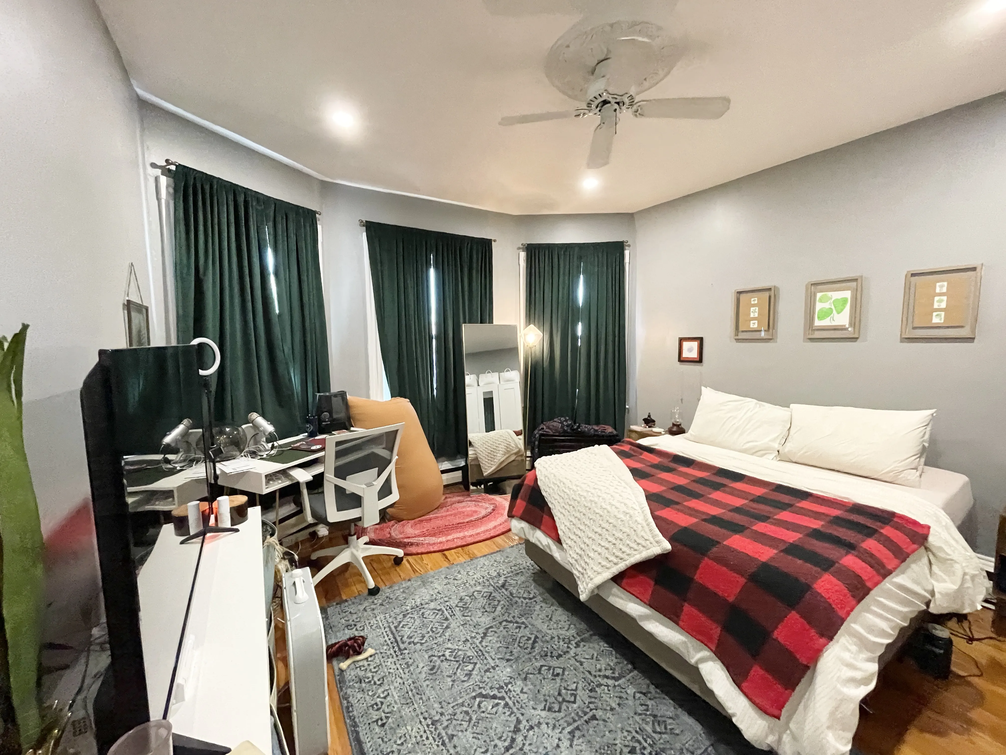 4 bed, 1 bath apartment for rent at 18 Sunset St Unit 3, Mission Hill — photo 12 of 26