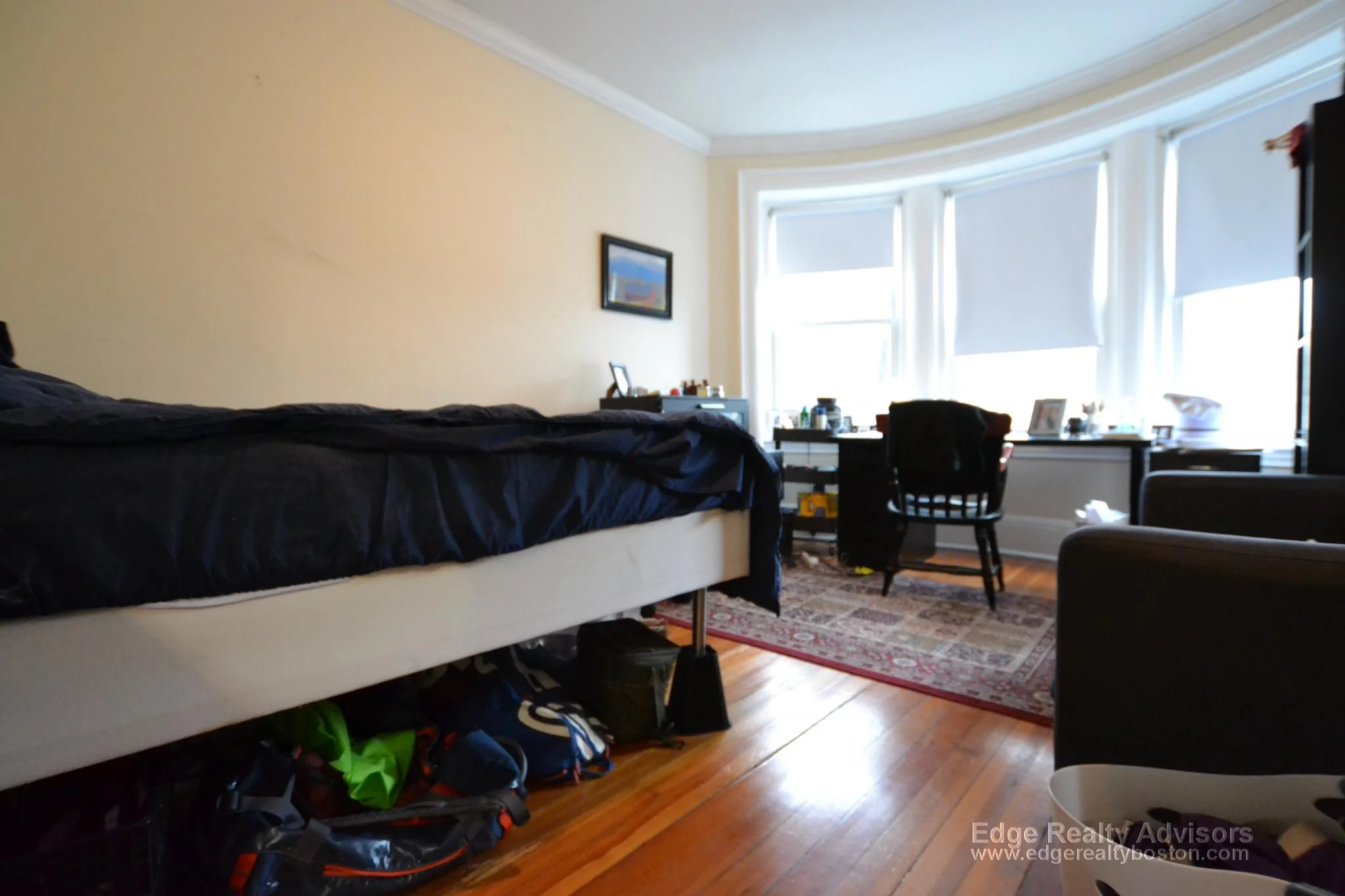 4 bed, 2 bath apartment for rent at 18 Sutherland Rd Unit 2, Brighton — photo 9 of 10