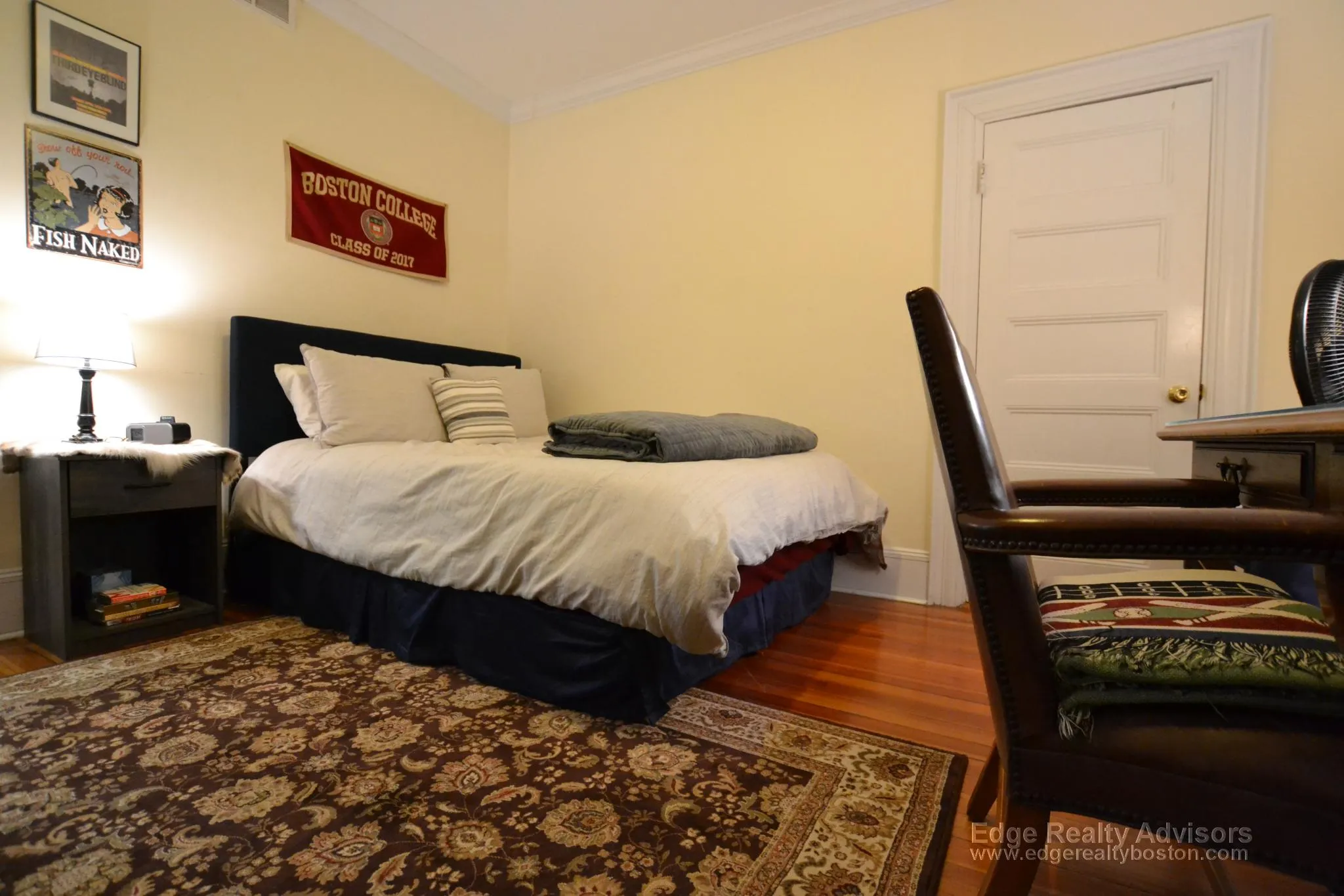 4 bed, 2 bath apartment for rent at 18 Sutherland Rd Unit 2, Brighton — photo 5 of 10