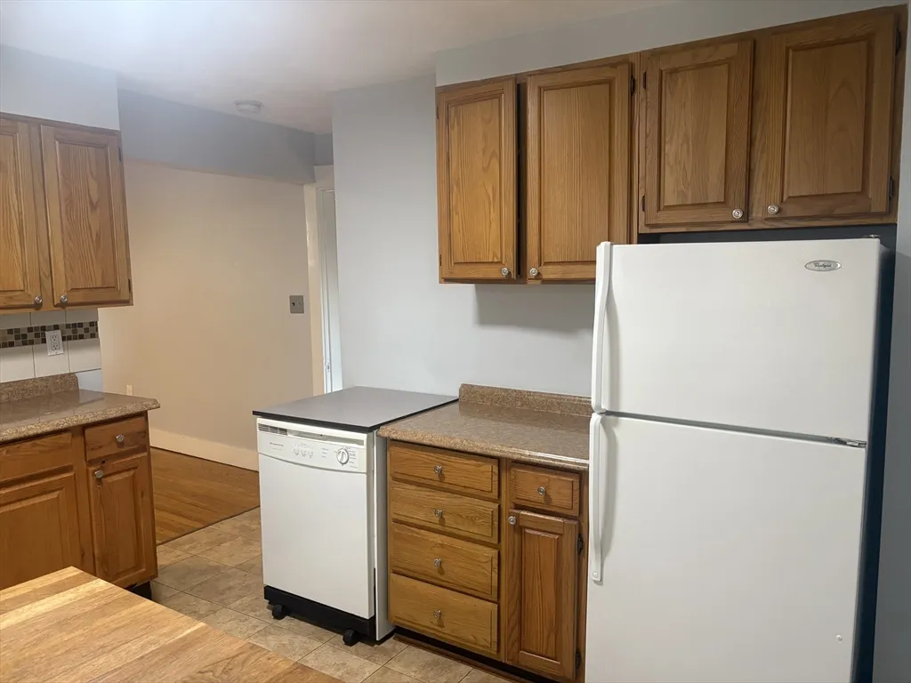 2 bed, 1 bath apartment for rent at 18 Symmes St Unit 1, Roslindale — photo 14 of 20