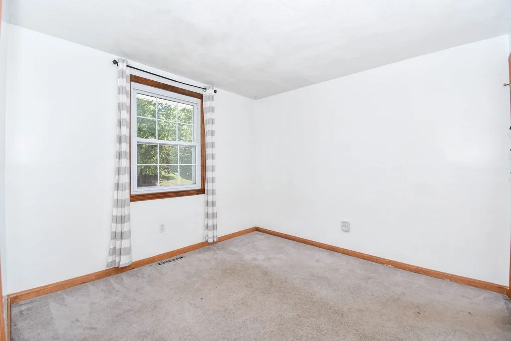 4 bed, 2 bath apartment for rent at 18 Tamar Dr Unit 1, Tufts University — photo 15 of 30