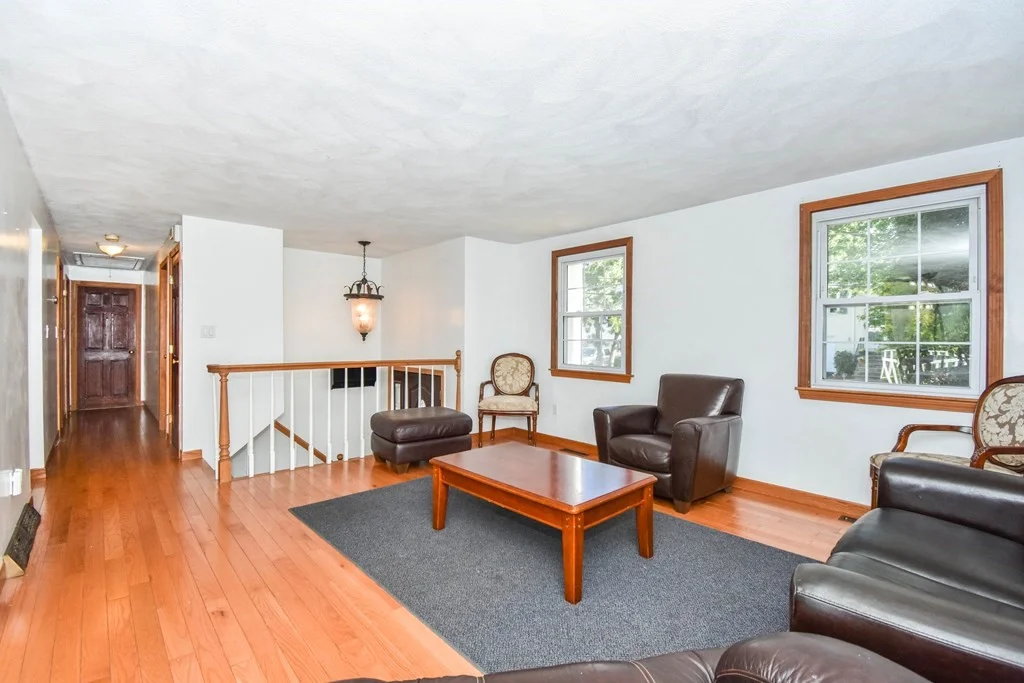 4 bed, 2 bath apartment for rent at 18 Tamar Dr Unit 1, Tufts University — photo 4 of 30