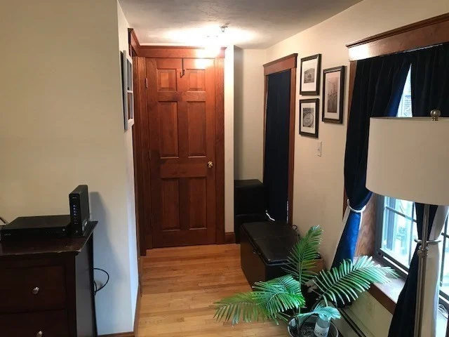 1 bed, 1 bath apartment for rent at 18 Thacher St Unit 4, North End — photo 6 of 12