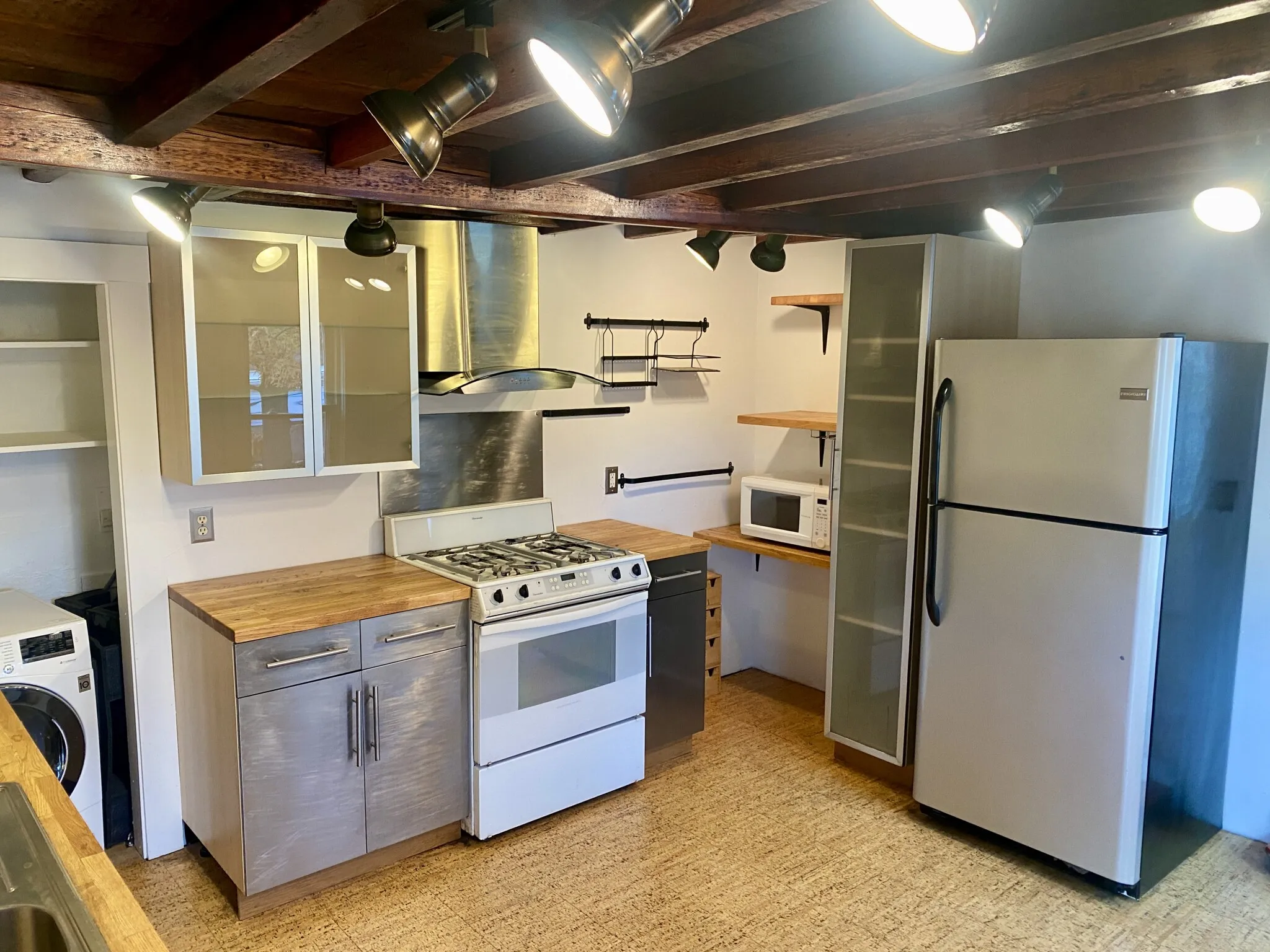 2 bed, 1 bath apartment for rent at 18 Tremont St Unit 2, The Port — photo 5 of 22