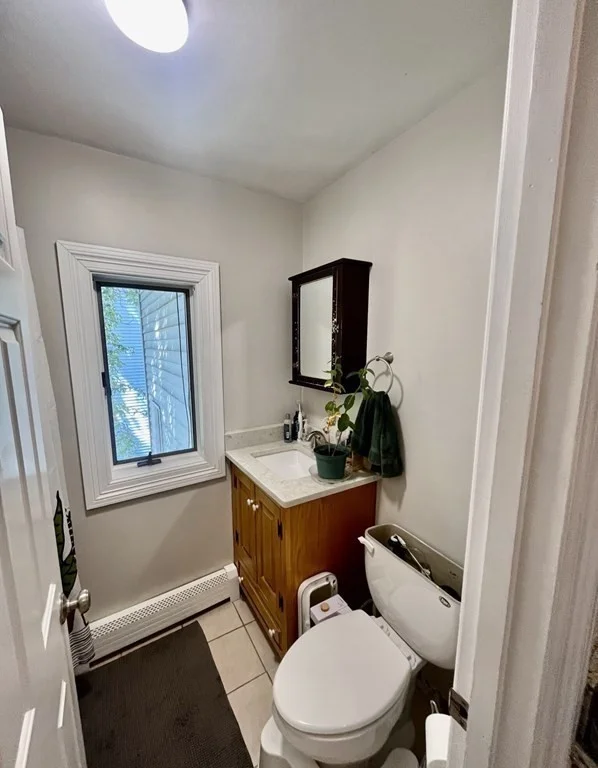 2 bed, 1 bath apartment for rent at 18 Tuckerman St Unit 2, South Boston — photo 6 of 20