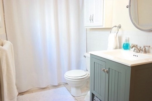 2 bed, 1 bath apartment for rent at 18 Union St Unit 1, Charlestown — photo 5 of 8