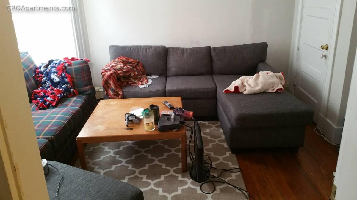 3 bed, 1 bath apartment for rent at 18 Valentine St Unit 3T, Cambridgeport — photo 2 of 7