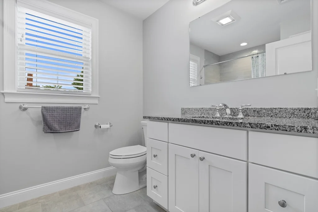 3 bed, 3 bath apartment for rent at 18 Wadsworth Ave Unit 1, Waltham — photo 22 of 28