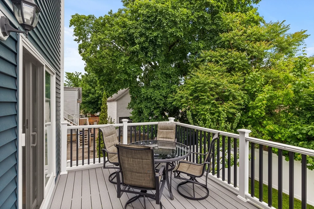 3 bed, 3 bath apartment for rent at 18 Wadsworth Ave Unit 1, Waltham — photo 5 of 28