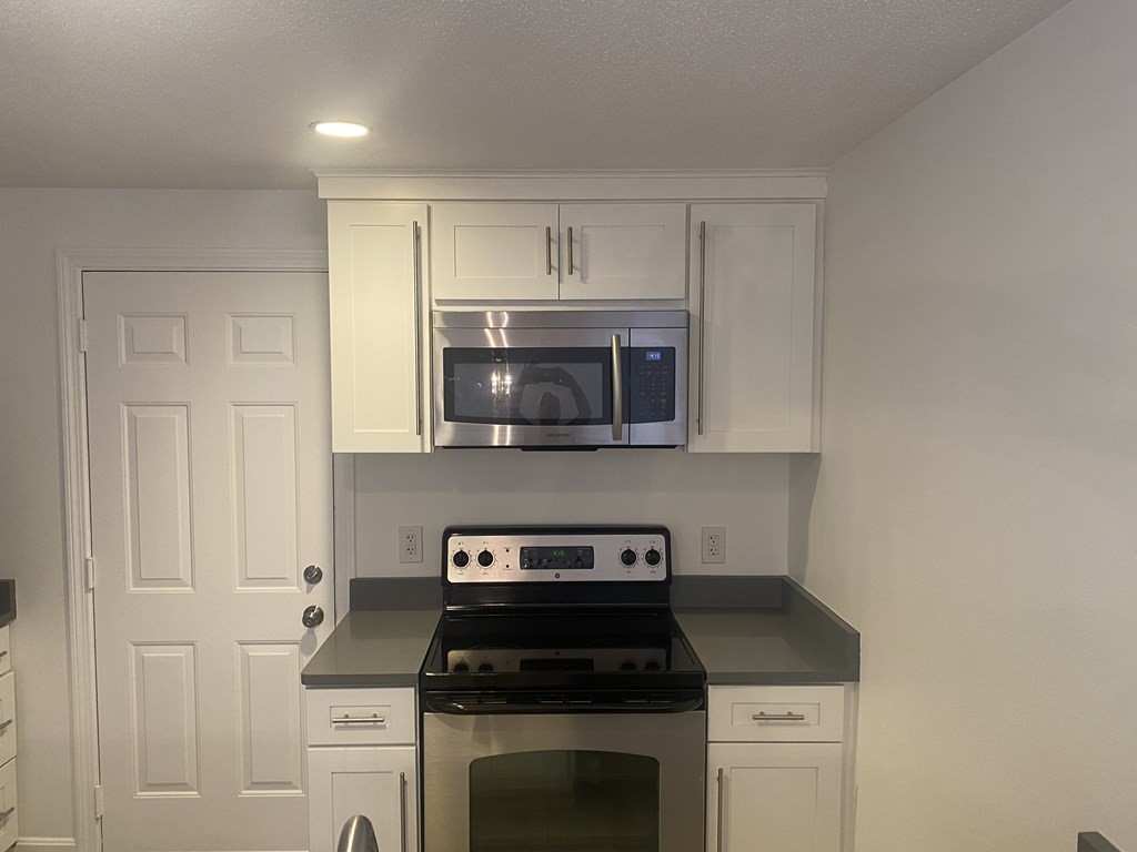 1 bed, 1 bath apartment for rent at 18 Walden Dr Unit 6, Natick — photo 5 of 19