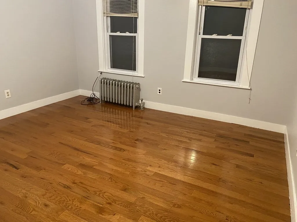 5 bed, 2 bath apartment for rent at 18 Walnut Rd Unit 2, Winter Hill — photo 10 of 16