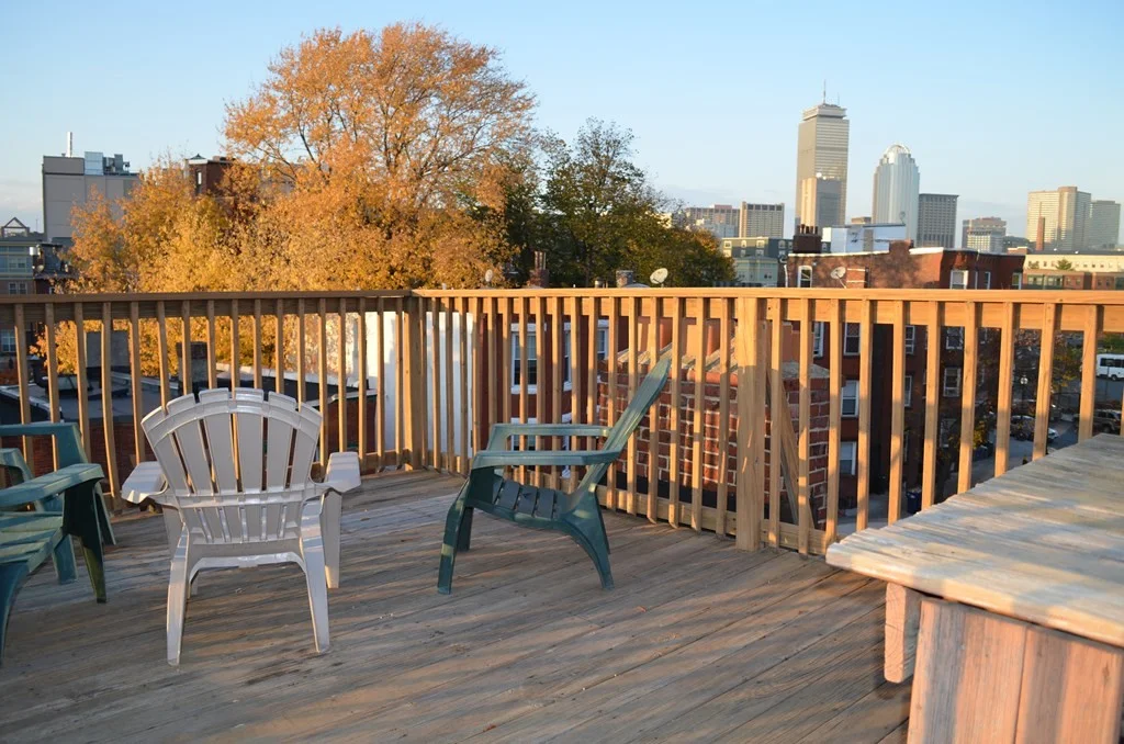 4 bed, 2 bath apartment for rent at 18 Warwick Unit 1, Roxbury — photo 8 of 8