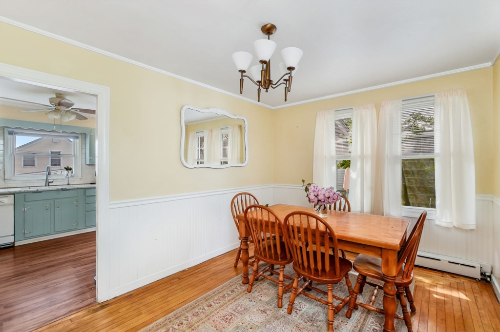 3 bed, 1 bath apartment for rent at 18 Washington Ave, New Bedford — photo 10 of 29