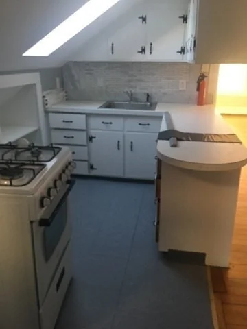 1 bed, 1 bath apartment for rent at 18 Watson Unit 5, Old Town — photo 6 of 15