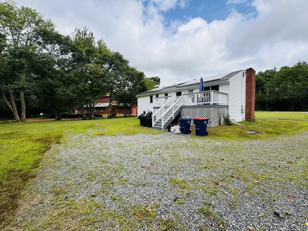 3 bed, 1 bath apartment for rent at 18 Weaver St Unit 1, West Wareham — photo 31 of 36