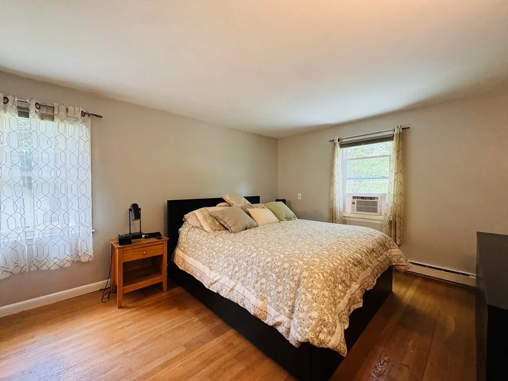 3 bed, 1 bath apartment for rent at 18 Weaver St Unit 1, West Wareham — photo 18 of 36