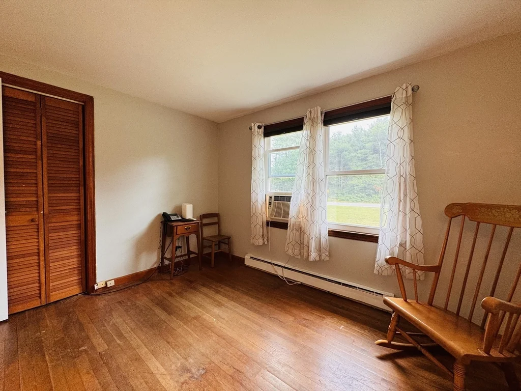3 bed, 1 bath apartment for rent at 18 Weaver St Unit 1, West Wareham — photo 23 of 36