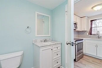 2 bed, 1 bath apartment for rent at 18 Westford Rd Unit 21, Ayer — photo 14 of 19