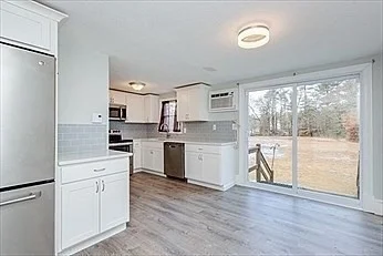 2 bed, 1 bath apartment for rent at 18 Westford Rd Unit 21, Ayer — photo 9 of 19