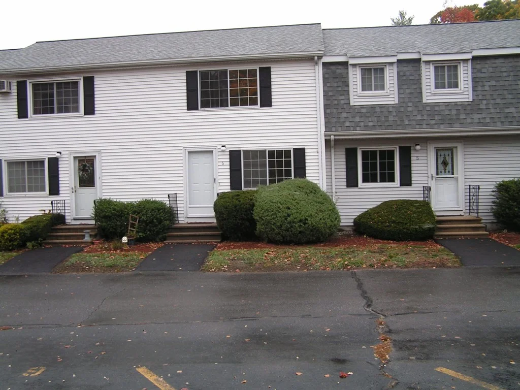 2 bed, 1 bath apartment for rent at 18 Westford Rd Unit 6, Pingreyville — photo 1 of 26