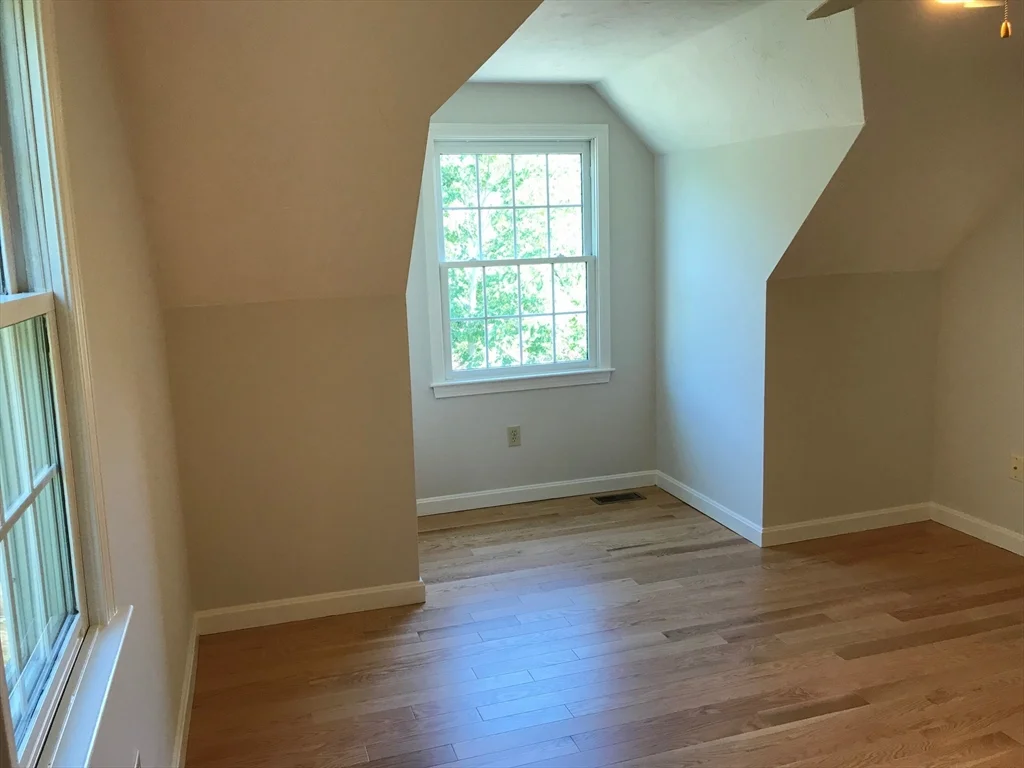 3 bed, 2 bath apartment for rent at 18 Westwood St Unit 18, West Newton — photo 12 of 14