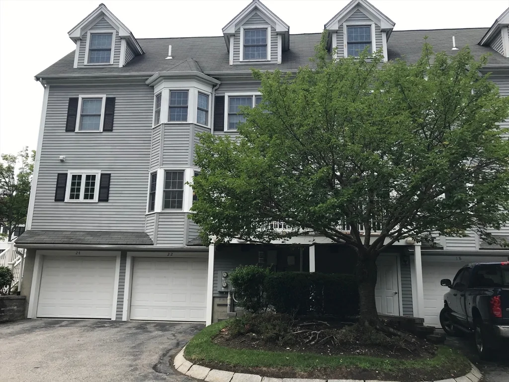 3 bed, 2 bath apartment for rent at 18 Westwood St Unit 18, West Newton — photo 14 of 14