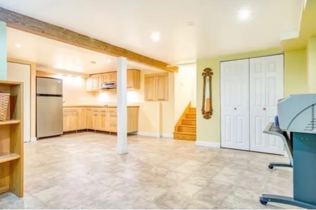 4 bed, 3 bath apartment for rent at 18 Winchester Dr Unit -, Lexington — photo 16 of 18