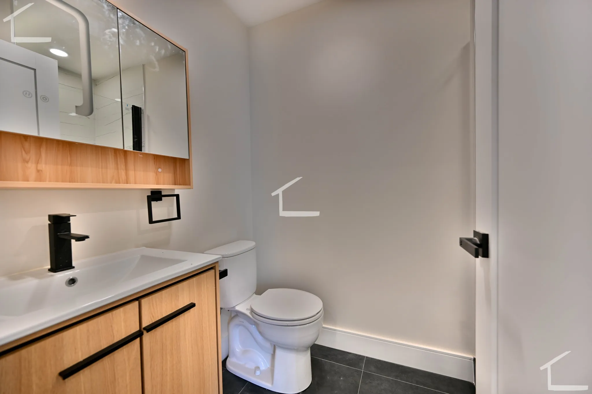 2 bed, 1 bath apartment for rent at 18 Winchester St Unit 4, Back Bay — photo 4 of 10
