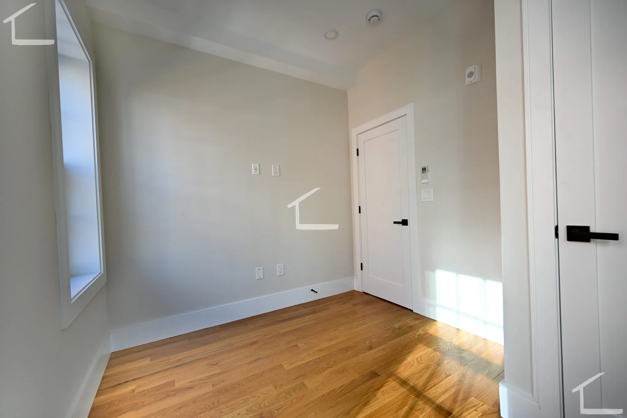 2 bed, 1 bath apartment for rent at 18 Winchester St Unit 4, Back Bay — photo 2 of 10
