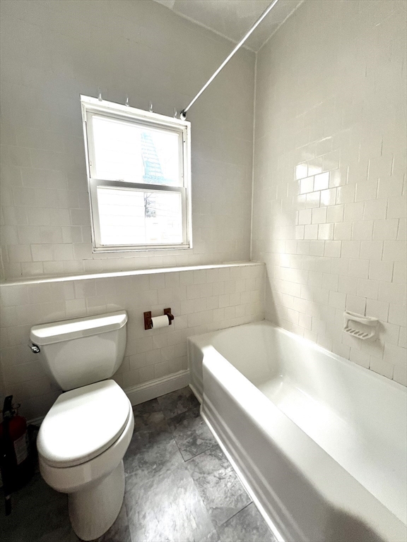 1 bed, 1 bath apartment for rent at 18 Winslow Rd Unit 1, Coolidge Corner — photo 8 of 11