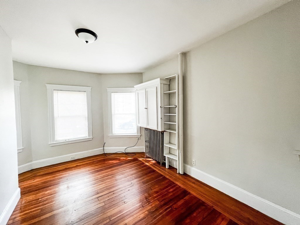 1 bed, 1 bath apartment for rent at 18 Winslow Rd Unit 1, Coolidge Corner — photo 3 of 11
